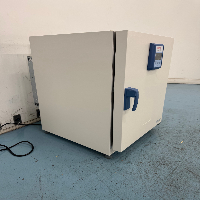Thermo HERATherm Refrigerated Incubator image 0